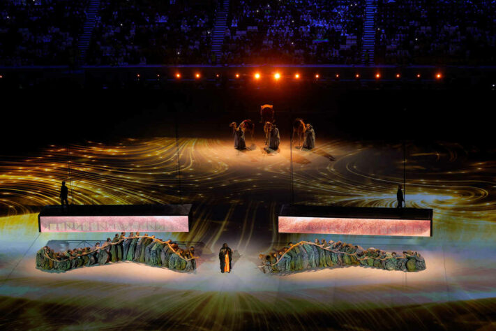 A cerimônia de abertura da Copa do Mundo foi marcada por performances artísticas