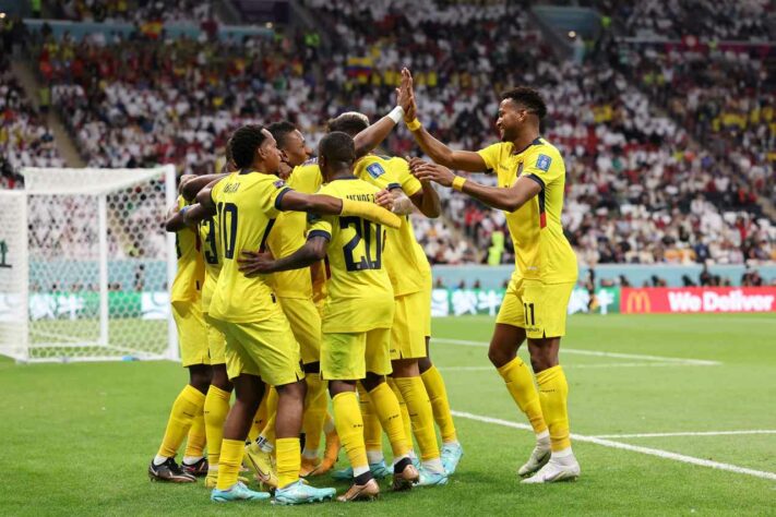 Copa do Mundo hoje: veja quem joga nesta segunda-feira, 5 de dezembro -  Lance!