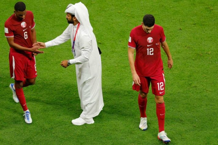 Jogadores do Qatar frutrados com a derrota