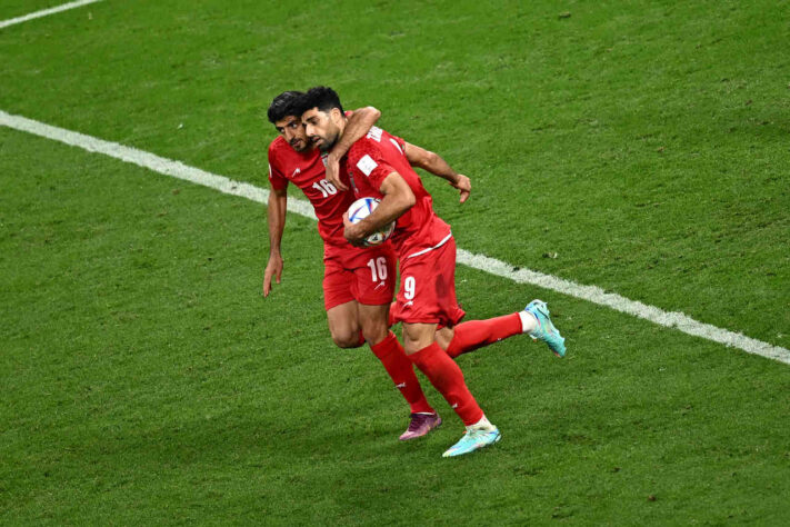 2 GOLS: Taremi (IRA)