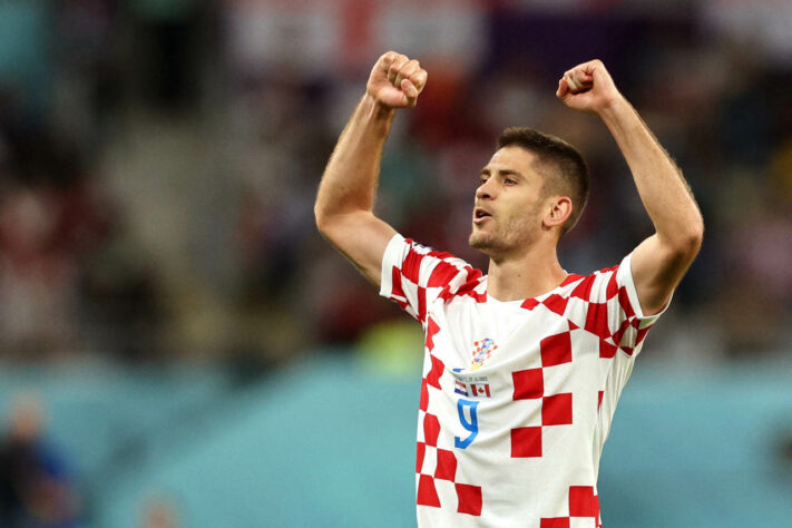 Kramaric também participou da Copa da Rússia, mas não é dos croatas que mais se destacam no futebol europeu. Atuou pelo Leicester antes de chegar ao Hoffenheim e está bem no mundial do Qatar, onde marcou dois gols.