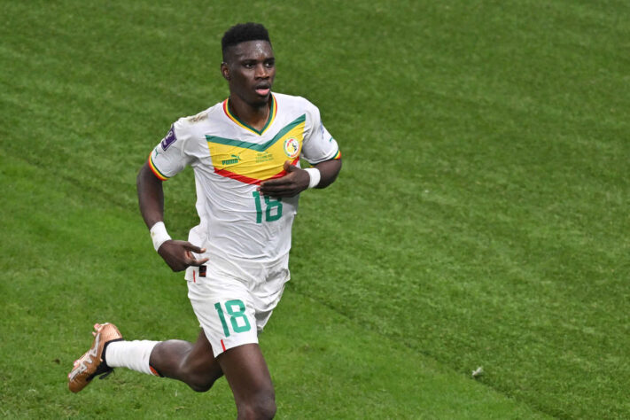 Ismaila Sarr, 24 anos - Atacante - Senegal / Watford (Inglaterra)