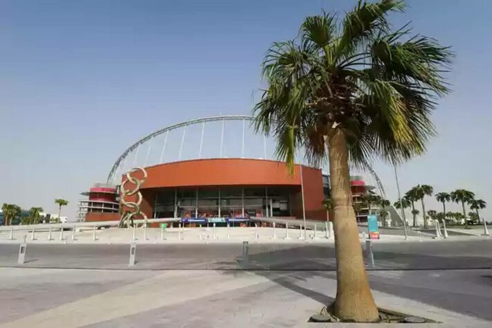 Em sua história, o estádio recebeu o Mundial de Atletismo de 2019, a Copa da Ásia em 2011, Jogos Asiáticos de 2011 e a Copa do Golfo de 2004. 