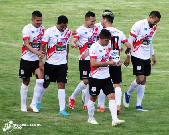 Nacional Potosí-BOL (primeira fase)