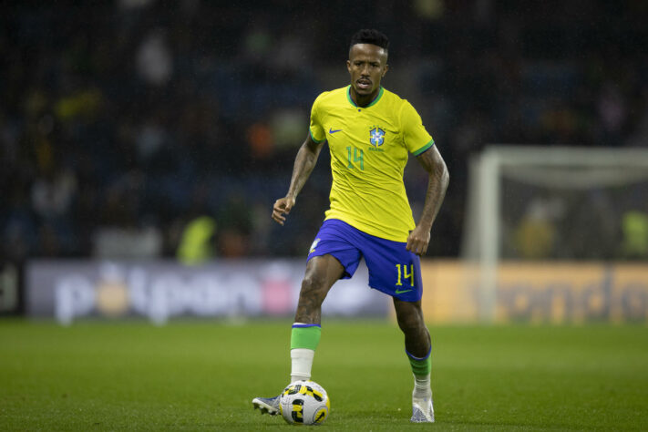 Éder Militão (lateral-direito) - Clube que jogava: Porto (Portugal) - Idade em 2018: 20 anos - Não atuou na partida / Clube atual: Real Madrid (Espanha) - Convocado para a Copa de 2022.