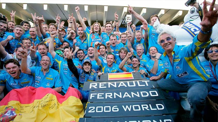 2006: Despedida de Schumacher e título de Alonso