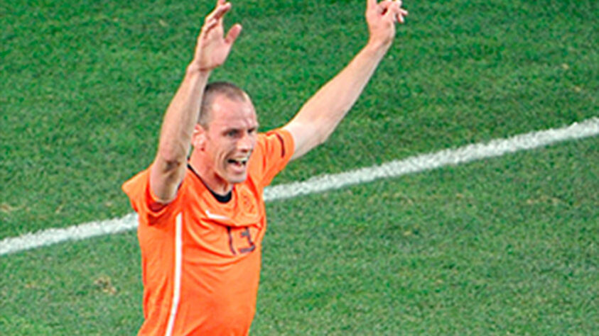Andre Ooijer (Holanda) - Posição: zagueiro - Copa que atuou sem clube: 2010 (África do Sul) - Último clube antes da competição: PSV