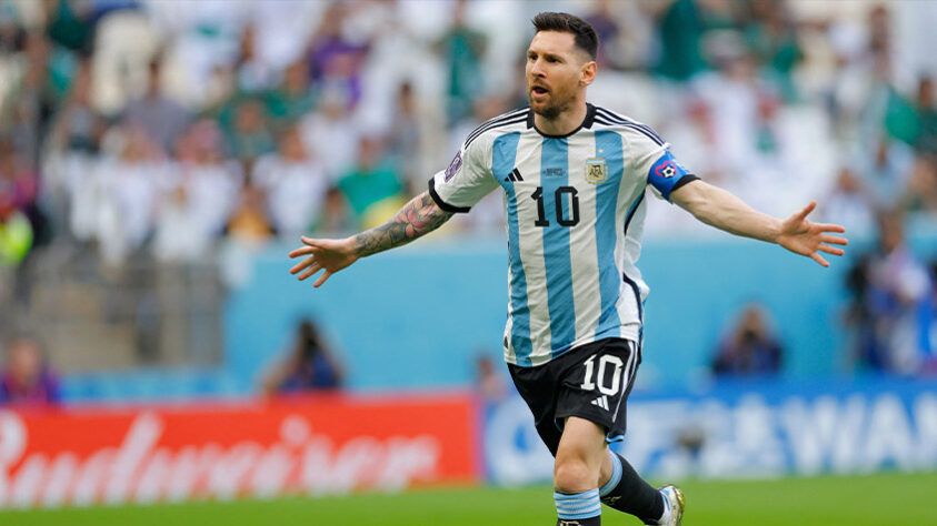 Após o gol, a Argentina cresceu e continuou pressionando em busca do segundo gol.