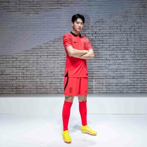 Coreia do Sul (grupo H): camisa 1 / fornecedora: Nike