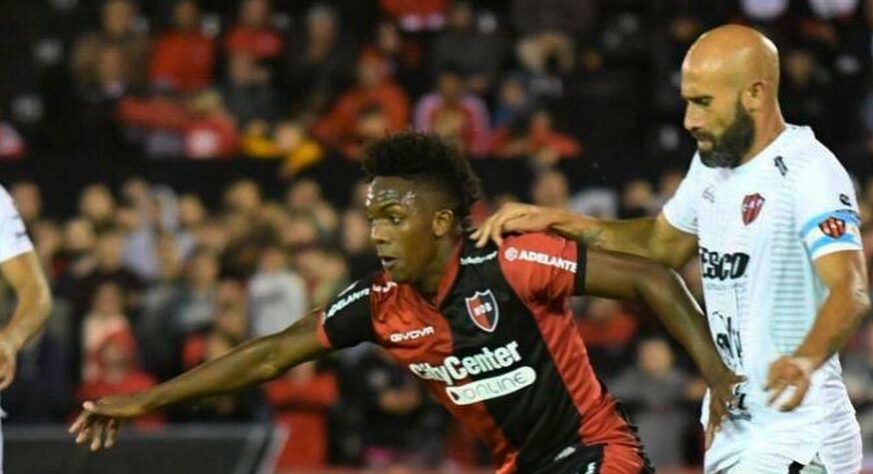 Djorkaeff Reasco, 23 anos - Atacante / Seleção do Equador	- Clube atual: Newell's Old Boys-ARG (contrato até: dezembro de 2024) - fora da Libertadores, a LDU não deve oferecer grande resistência caso chegue alguma proposta pelo atacante. 