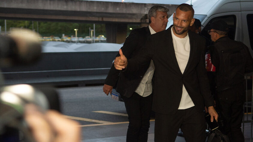 Entre domingo e segunda-feira, os demais jogadores da Seleção Brasileira se apresentam no centro de treinamentos da Juventus.