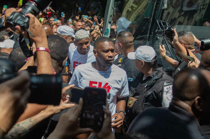 O ex-zagueiro Juan, que hoje faz parte do departamento de futebol do Flamengo.