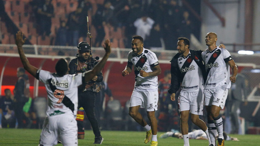 13º - Vasco  - Valor do elenco: 51,7 milhões de euros (aproximadamente R$ 288 milhões) - Número de jogadores no plantel: 35 atletas