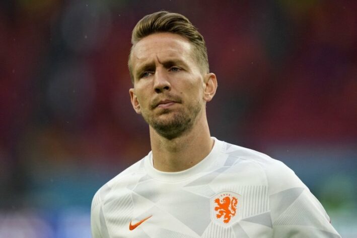 Holanda: 1 jogador da seleção nascido fora do país / Luuk de Jong [na foto] (atacante - nascido na Suíça)