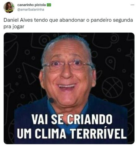 Torcedores brincam com possível entrada de Daniel Alves na equipe titular do Brasil.