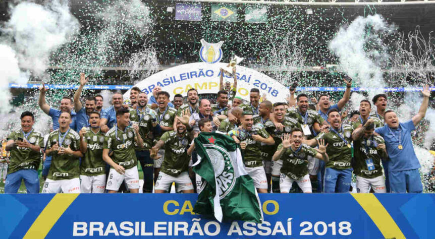 Palmeiras - 10 títulos - Taça Brasil (1960 e 1967), Torneio Roberto Gomes Pedrosa (1967 e 1968) e Campeonato Brasileiro (1972, 1973, 1993, 1994, 2016 e 2018) 