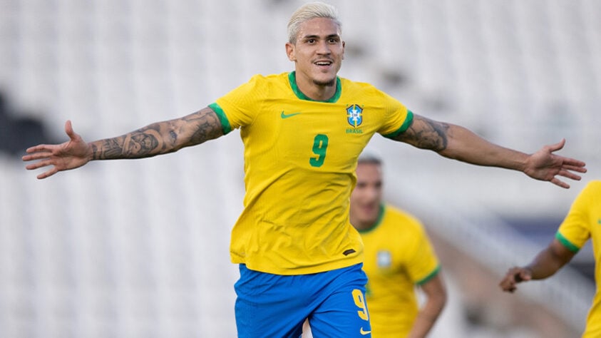 Pedro: 108 mil euros por mês (R$ 600 mil por mês) - jogador do Flamengo - dados retirados do canal “Let´s Gool”