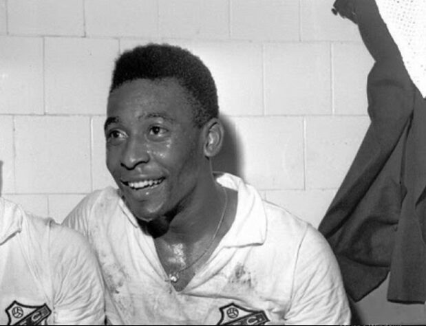 Atacante: Pelé (Brasil)