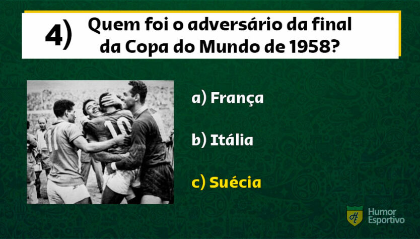 O Brasil venceu a Suécia, os anfitriões da Copa, por 5 a 2 com dois gols de Pelé, dois de Vavá e um de Zagallo.