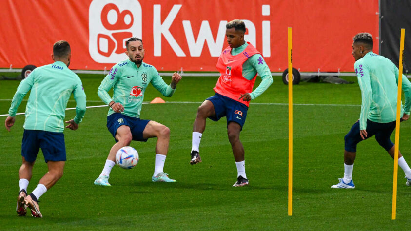 GALERIA: primeiro treino da Seleção Brasileira para a Copa do Mundo