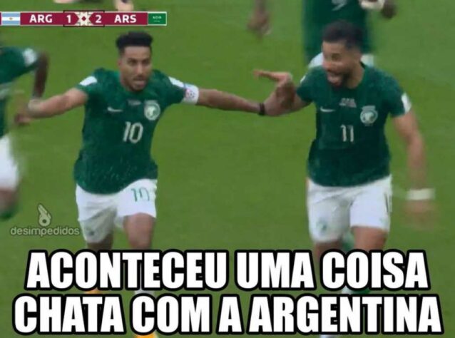 Nem Messi deu jeito! Derrota da Argentina na estreia da Copa do Mundo rende memes nas redes sociais.