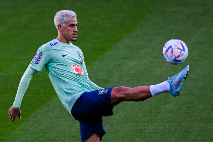 GALERIA: Pedro no primeiro treino da Seleção Brasileira para a Copa do Mundo