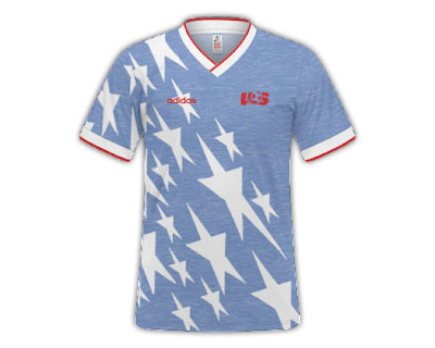 OS PIORES UNIFORMES: Estados Unidos 1994 - por mais contraditório que seja, o site 'The Athletic' colocou o mesmo uniforme na lista de melhores e piores. O que torna esse um dos piores uniformes, na visão do site, é o jeans nunca deveria ser associado ao futebol. Para eles, a ideia da camisa 'jeans' era mais exagerada do que ousada.