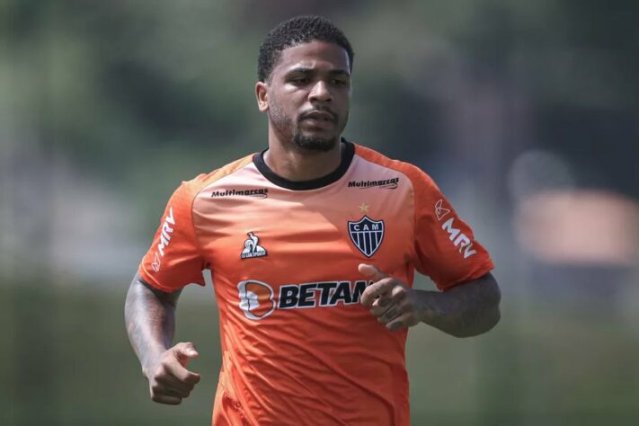 ESQUENTOU - O Atlético-MG está próximo de vender o zagueiro Micael ao Houston Dynamo, dos EUA. O atleta de 22 anos já está emprestado ao clube dos Estados Unidos desde março e agora ficará no clube em definitivo. A informação foi divulgada inicialmente no GE e confirmada pela Valinor Conteúdo/LANCE!. A venda gira em torno de R$ 2,6 milhões.