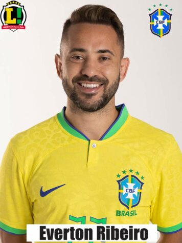 Everton Ribeiro - 6,5 - Quando teve espaço, conseguiu conduzir a bola e articular os lances. Estava um tempo atrás na hora de finalizar as jogadas.