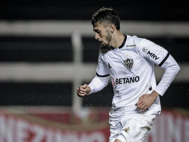 FECHADO - O Atlético-MG encaminhou o empréstimo de dois atletas da base: o meia Neto seguirá para a Chapecoense, enquanto o atacante Felipe Felício (foto) irá para o Levadia, da Estonia.