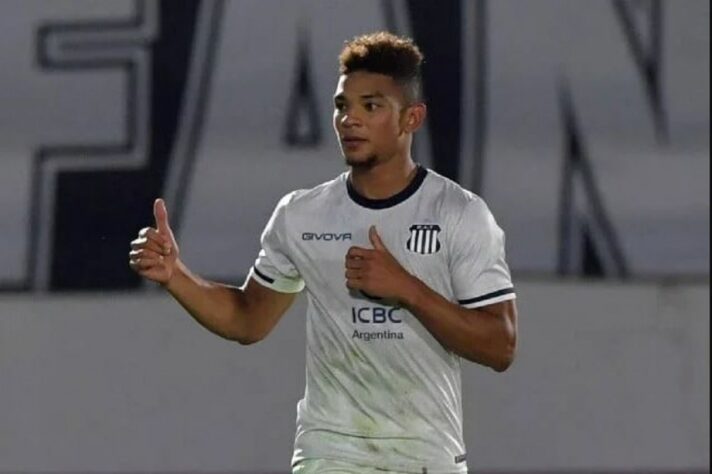 ESQUENTOU - O Vasco quer o atacante colombiano Diego Valoyes, que pertence ao Talleres, da Argentina. O Cruz-Maltino fez proposta para o clube argentino e aguarda uma resposta. Os termos do negócio são confidenciais. A informação foi publicada primeiramente pelo "Atenção Vascaínos" e confirmada pelo LANCE!.