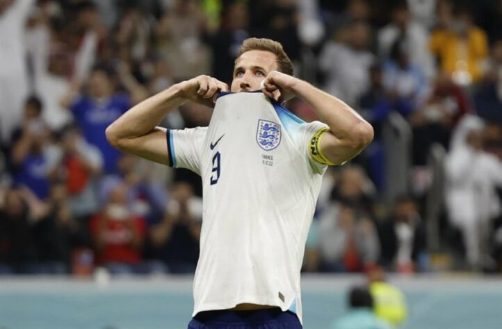 A Inglaterra batalhou até o último minuto, mas viu o sonho de conquistar a Copa do Mundo acabar neste domingo (10). Em jogo acirrado, o English Team perdeu para a Espanha por 2 a 1 e ainda viu uma chance de reagir ir pelos ares. Veja as atuações da partida por Vinícius Faustini (faustini@lancenet.com.br).