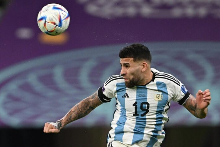 ESQUENTOU – Segundo informações do jornalista Luis Coelho, o Real Betis está interessado na contratação de Otamendi, campeão do Mundo com a Argentina. O contrato do jogador com o Benfica acaba ao final da temporada.