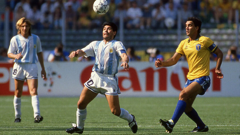 Copa do Mundo 1990 - Oitavas de final - BRASIL 0 x 1 Argentina - Gol: Caniggia (Argentina)