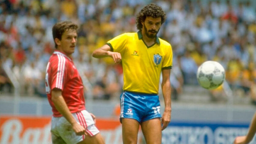 Copa do Mundo 1986 - Oitavas de final - BRASIL 4 x 0 Polônia - Gols: Sócrates, Edinho, Josimar e Careca. 