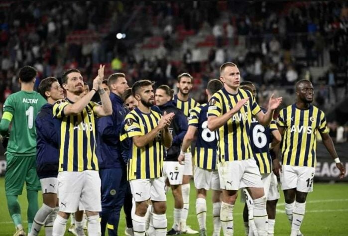16º lugar - Fenerbahçe (Turquia, nível 3): 199,5 pontos.