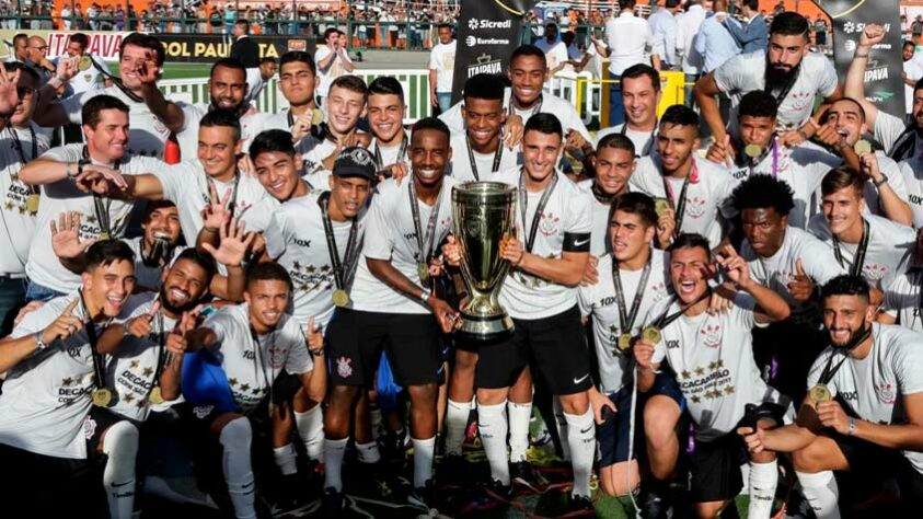 Corinthians - 6 anos de jejum: último título em 2017 (foto)