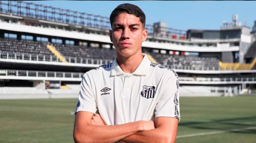 Jair Paula, 17 anos - zagueiro - Santos