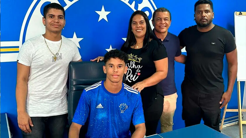 Rhuan Gabriel, 16 anos - meia - Cruzeiro