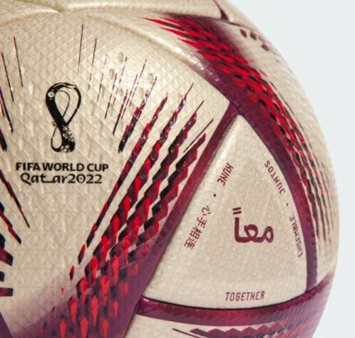 Site vaza suposta bola da final da Copa do Mundo; confira as imagens