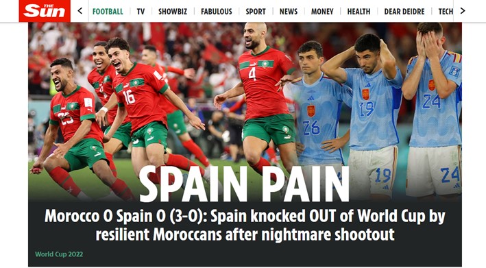 Brincando com as palavras, o britânico "The Sun" chamou a eliminação surpreendente para o Marrocos como "Dor da Espanha".