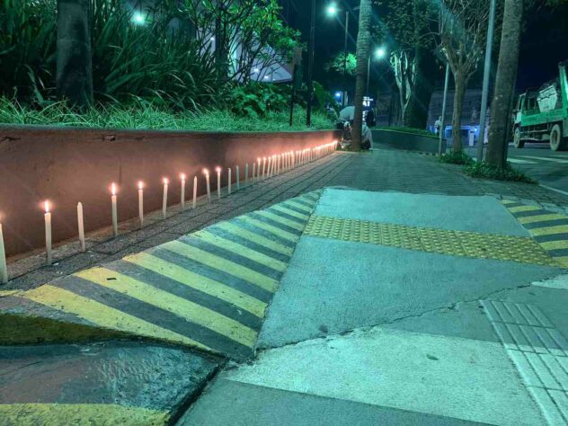 GALERIA: Orações para Pelé na frente do Hospital Albert Einstein, em São Paulo (SP).