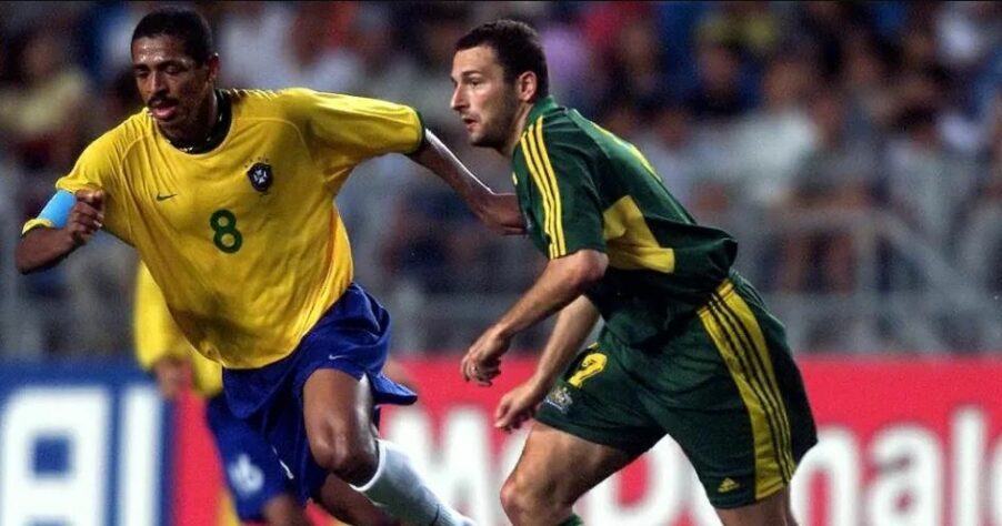 Brasil 0x0 Japão - Copa das Confederações 2001: o jogo foi válido pela terceira rodada da competição e ambas as seleções se classificaram ao mata-mata com esse resultado. Esse torneio ficou marcado pela polêmica convocação de Emerson Leão, treinador da Seleção à época. O nome mais criticado foi o do volante Leomar, atleta do Sport entre os anos 2000 e 2001. 