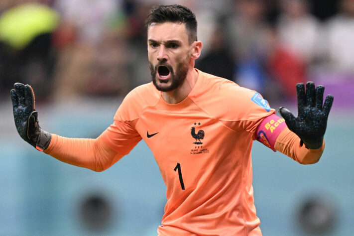 10- Hugo Lloris