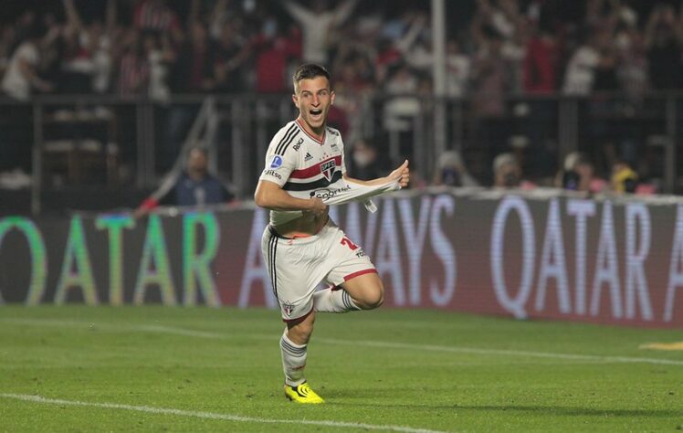 7º lugar (empate entre 5 nomes): Giuliano Galoppo (São Paulo) 8 gols - Campeonato Paulista (8).