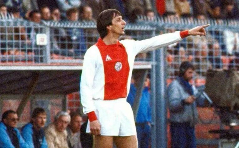 Johan Cruyff - Ajax - Grande lenda do futebol mundial, o holandês é o grande marcador da história do Ajax. Ao todo foram 202 gols em 294 jogos pelo clube de Amsterdam.
