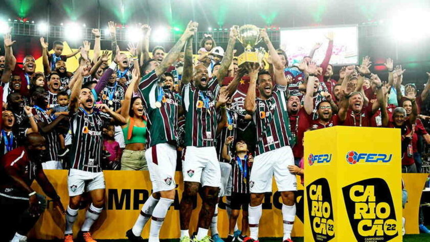 Assim, o Flu emplacou uma sequência de quatro vitórias seguidas no clássico e voltou a conquistar o Campeonato Carioca em 2022 diante do maior rival. O Tricolor venceu o primeiro duelo da final por 2 a 0 e segurou um empate em 1 a 1 no jogo da volta para ficar com o título.