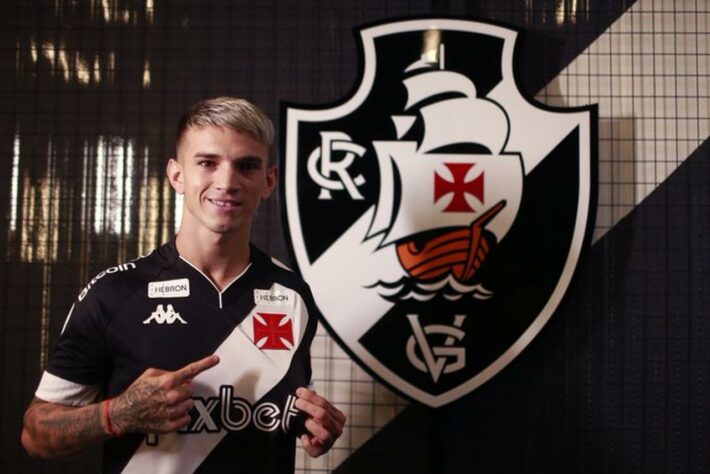 Vasco: Pumita Rodríguez (uruguaio, lateral); Matías Galarza (paraguaio, volante) e Lucas Orellano [foto] (argentino, atacante).