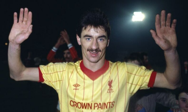 Ian Rush - Liverpool - Grande ídolo do Liverpool, o jogador viveu grandes momentos com a camisa dos Reds e marcou 336 gols em 648 partidas pelo clube inglês.