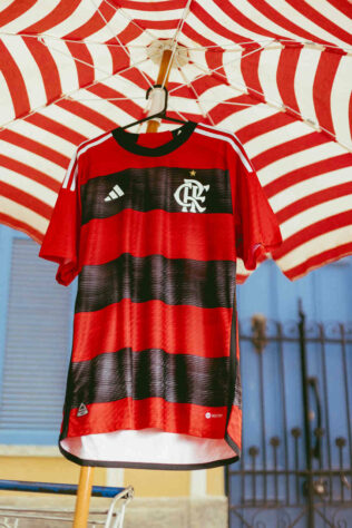 GALERIA: Veja ensaio feito para o lançamento da nova camisa do Flamengo